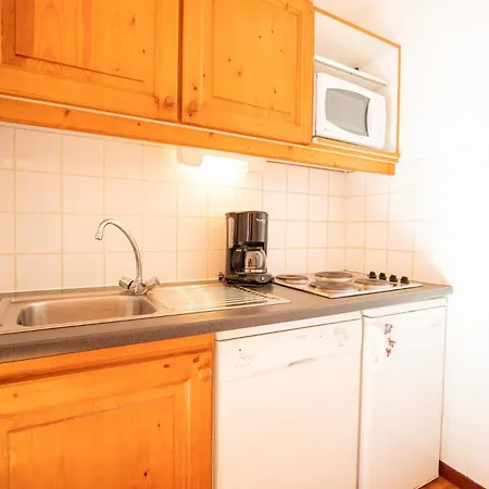 Résidence Le Cheval Blanc - 2 Pièces Pour 6 Personnes 193074 Apartamento Modane